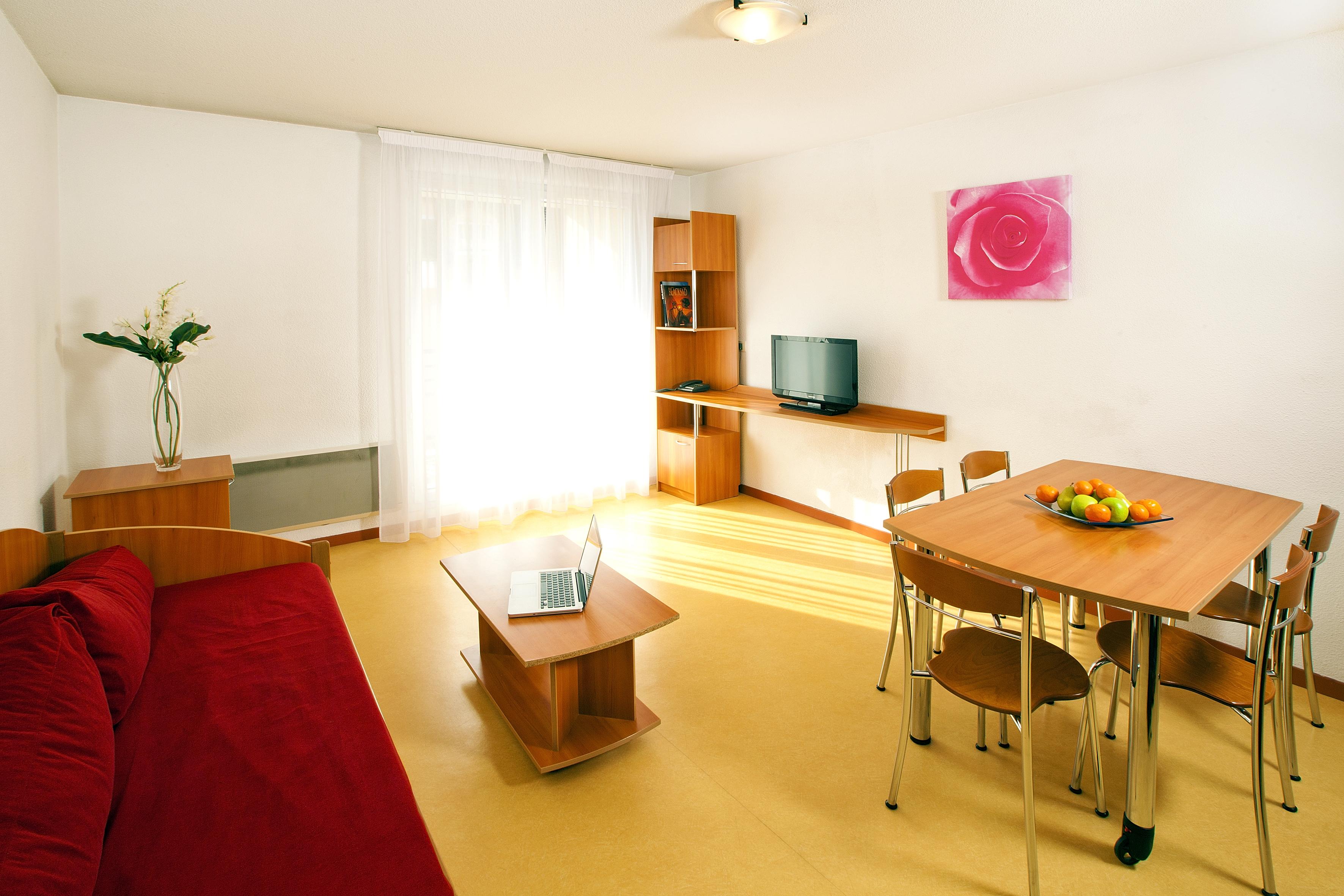Séjours&Affaires Genève Saint Genis Extérieur photo