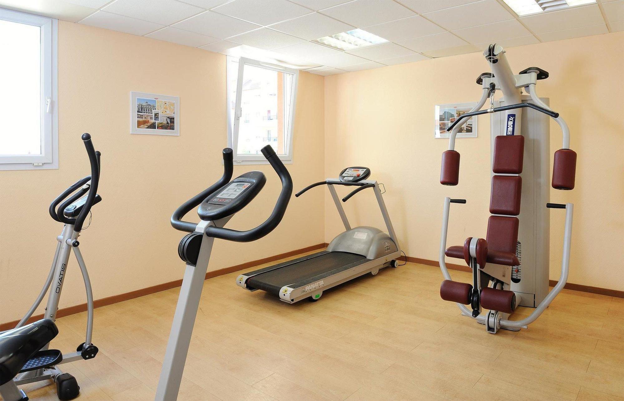 Séjours&Affaires Genève Saint Genis Extérieur photo